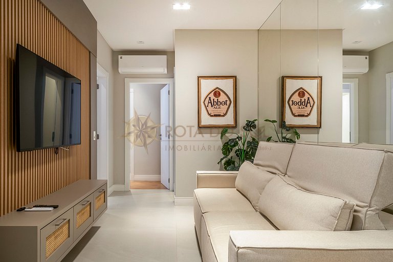 Leme 107 – Apartamento novíssimo a poucos metros do mar em B