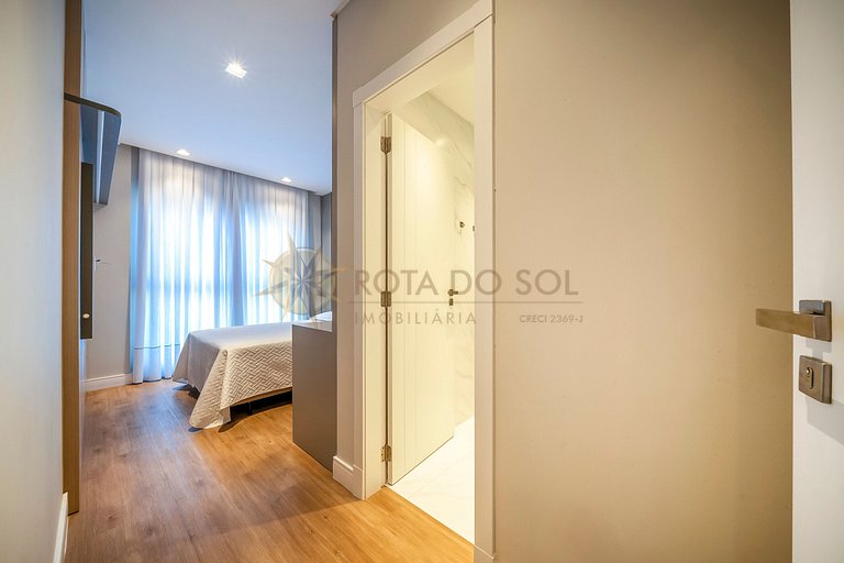 Leme 107 – Apartamento novíssimo a poucos metros do mar em B