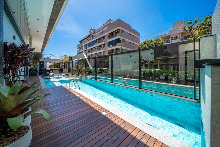 Leme 107 – Apartamento novíssimo a poucos metros do mar em B