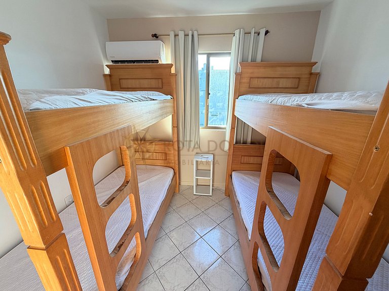 Apartamento com diária econômica na praia de Bombinhas - SC