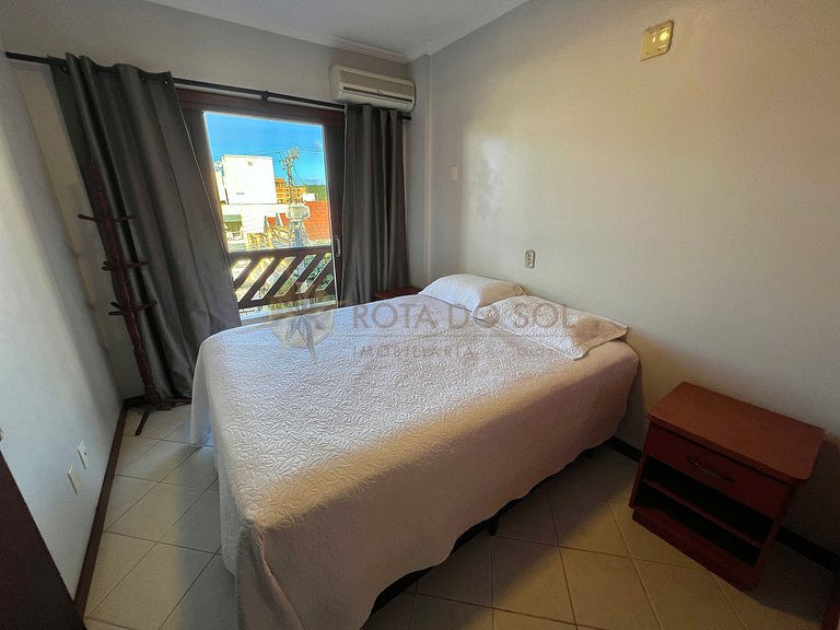 Apartamento de Cobertura 2 quartos com piscina em Bombinhas