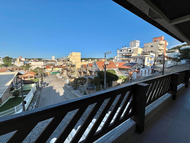 Apartamento de Cobertura 2 quartos com piscina em Bombinhas