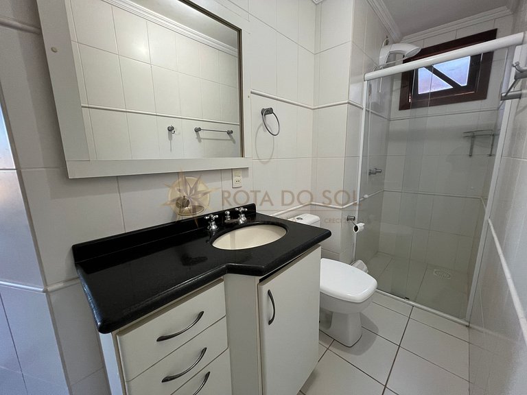 Apartamento de Cobertura 2 quartos com piscina em Bombinhas