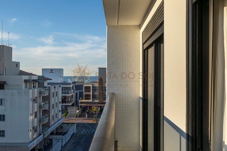 Del Greco 502 - Apartamento em Bombas - 2 quartos - Conforto