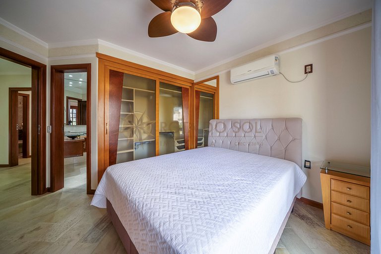 Casa em Canto Grande | 4 quartos e hidromassagem