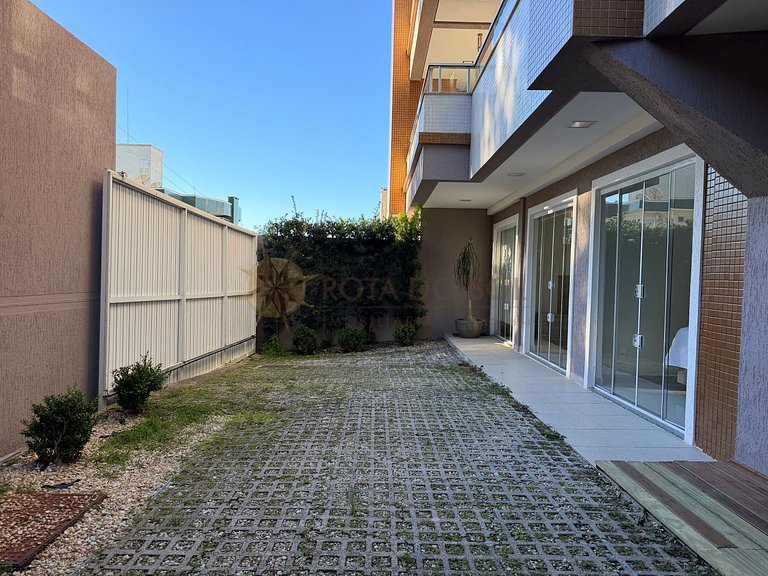 135 - 3 dormitórios no centro de Bombinhas