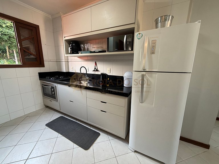 Apartamento para alugar em Bombinhas com piscina