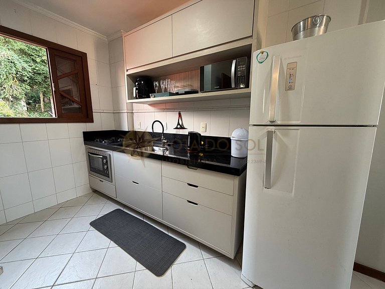 Apartamento para alugar em Bombinhas com piscina
