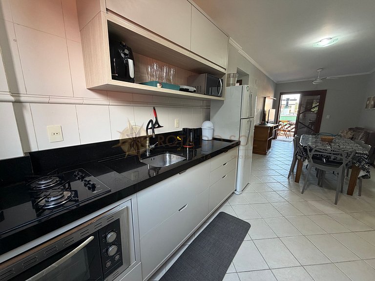 Apartamento para alugar em Bombinhas com piscina