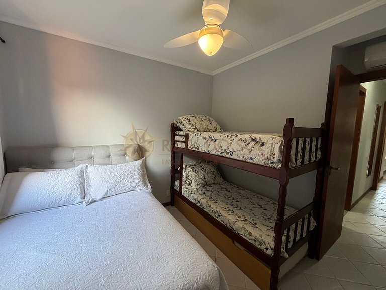 Apartamento para alugar em Bombinhas com piscina