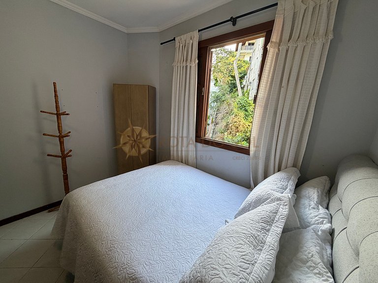 Apartamento para alugar em Bombinhas com piscina
