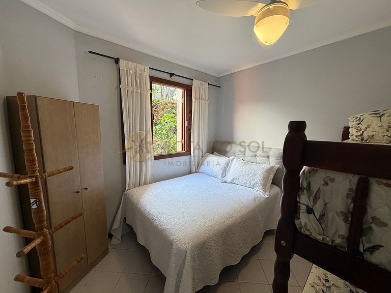 Apartamento para alugar em Bombinhas com piscina