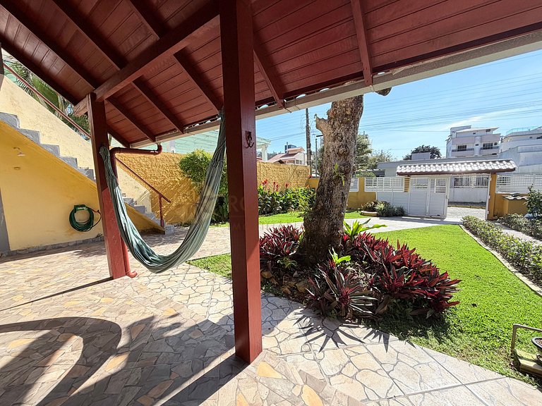 Casa próxima a praia de 4 Ilhas
