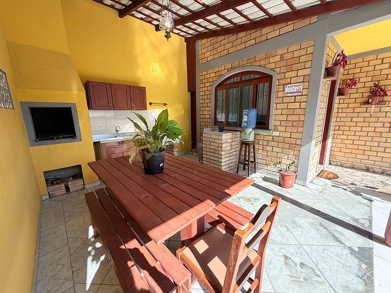 Casa próxima a praia de 4 Ilhas