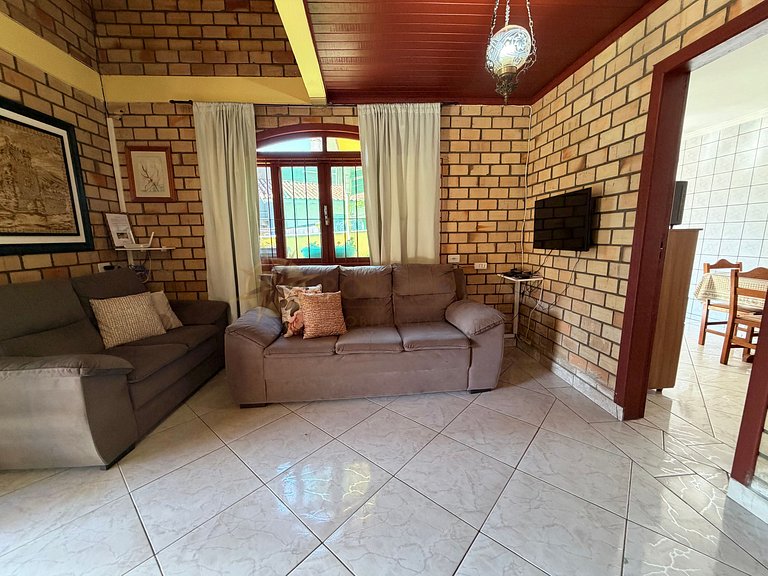 Casa próxima a praia de 4 Ilhas