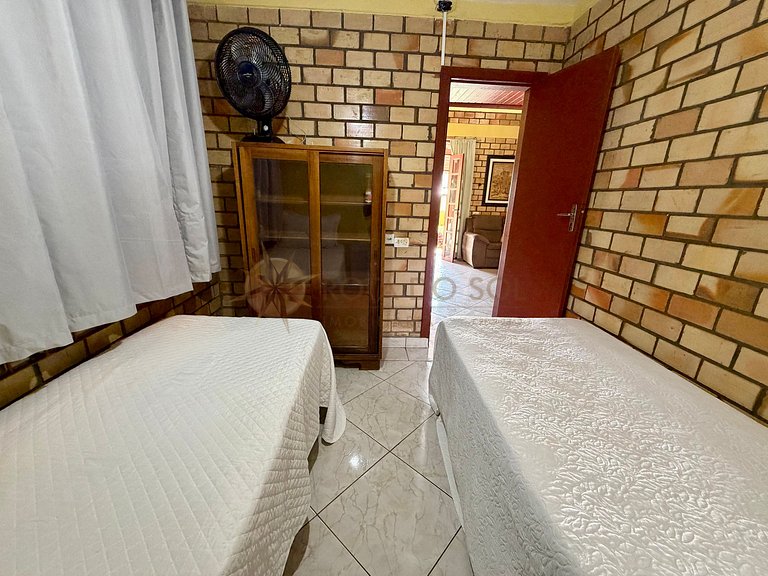 Casa próxima a praia de 4 Ilhas