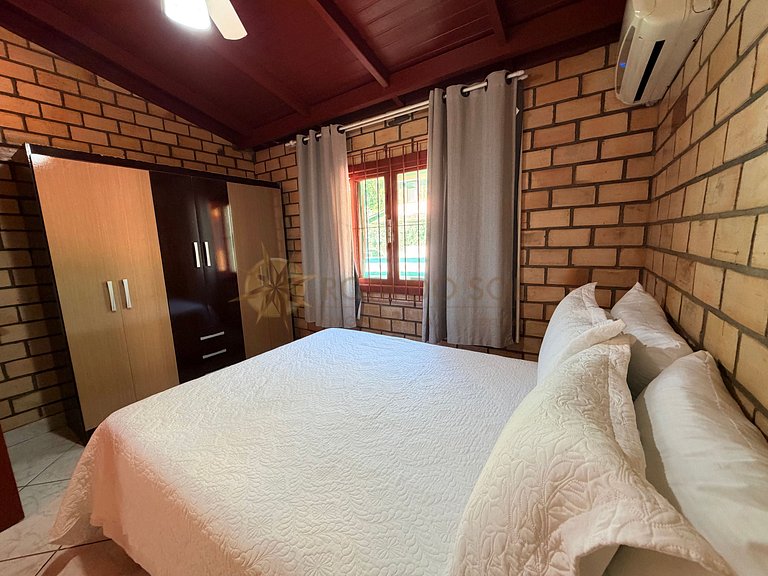 Casa próxima a praia de 4 Ilhas