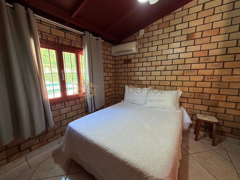 Casa próxima a praia de 4 Ilhas