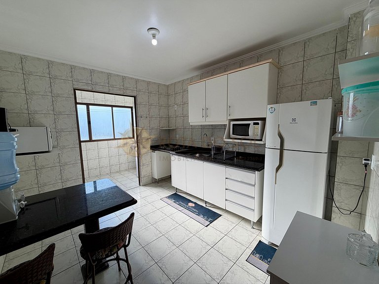 Apartamento com diária econômica na praia de Bombinhas - SC