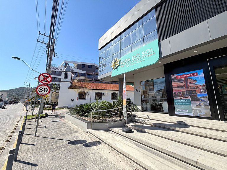 Apartamento de 1 quarto no Centro de Bombinhas