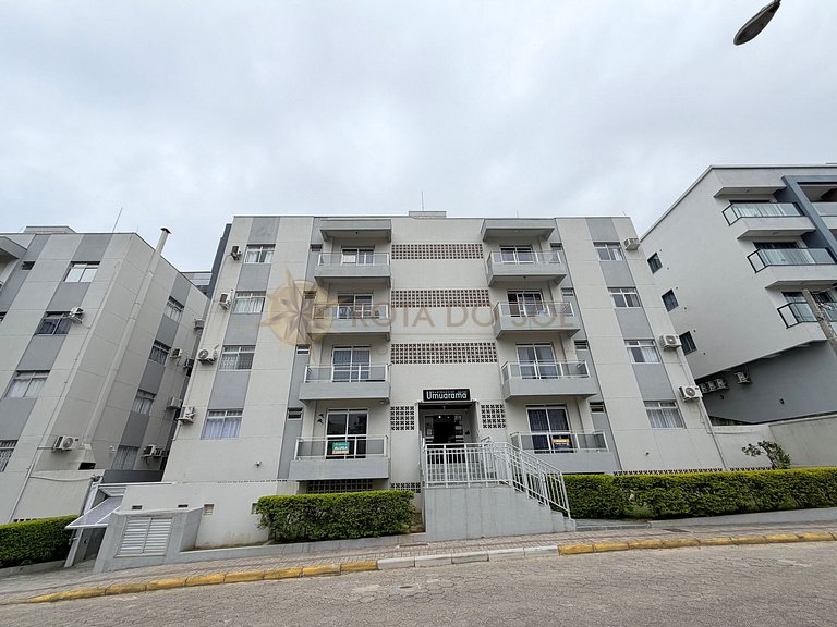 Apartamento 2 Quartos em Bombas, excelente localização!