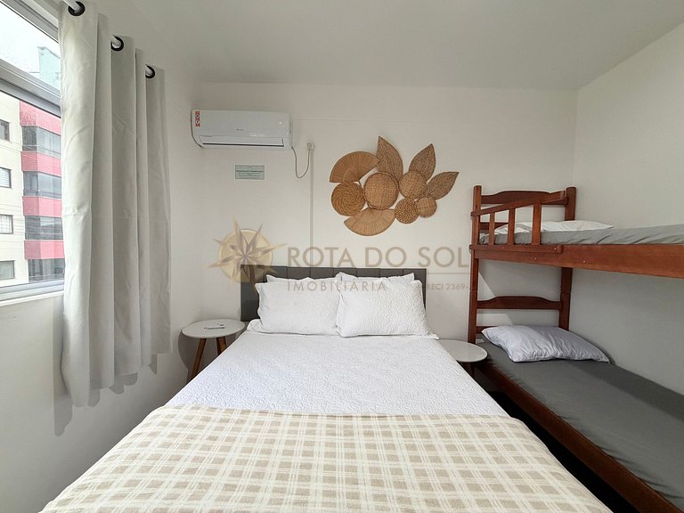 Apartamento 2 Quartos em Bombas, excelente localização!