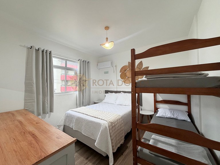 Apartamento 2 Quartos em Bombas, excelente localização!