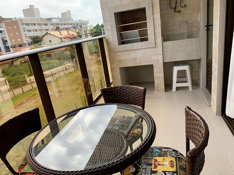 Apartamento com piscina para locação em Bombinhas
