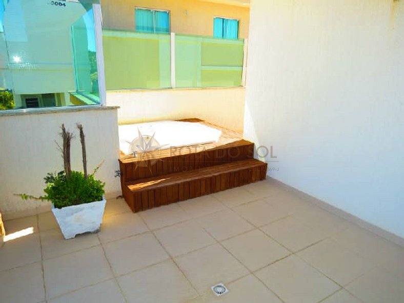 Apartamento para alugar com banheira e vista mar Bombinhas.