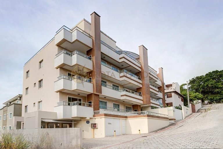Apartamento próximo a praia para alugar em Bombinhas