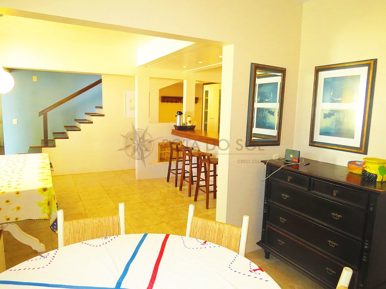 Casa frente mar para alugar na temporada em Bombinhas