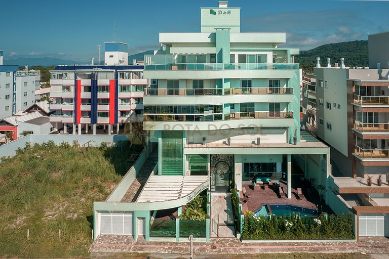 Eunice Costa Residencial na Praia de Mariscal