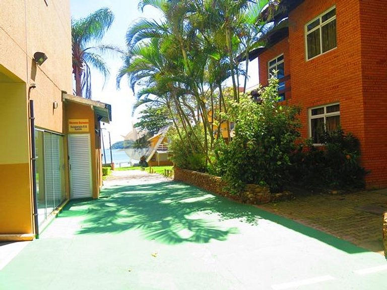 Residencial Camila na quadra do mar em Bombinhas